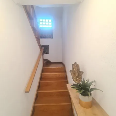 Casa Dos Passos * Guarda