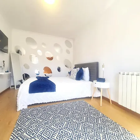 Casa Dos Passos * Guarda