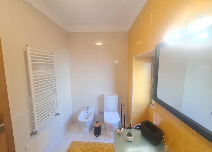 Casa Dos Passos * גוארדה